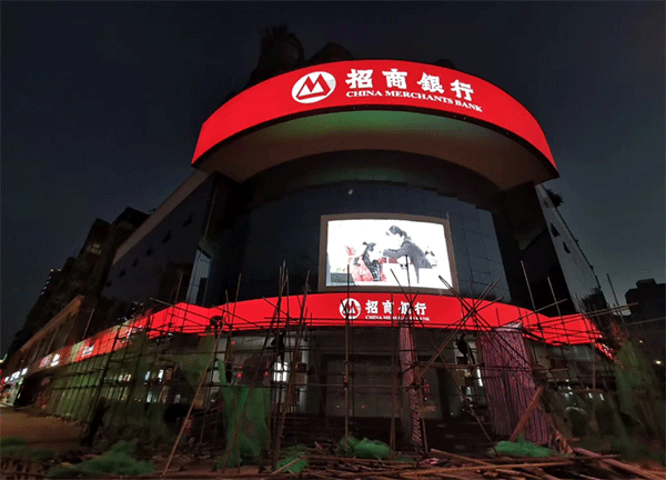 3M燈箱布VS噴繪布有哪些優(yōu)勢？