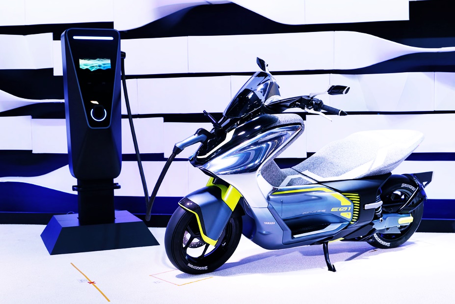 2022 Yamaha E01 Electric Scooter